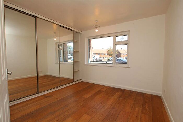1 Bedroom Flat For Sale In Keyes Road, Dartford, DA1