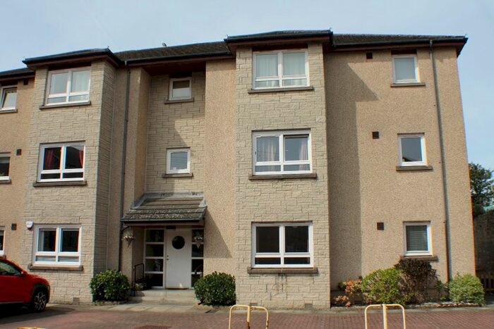 2 Bedroom Flat To Rent In Douglas Street, Kirkcaldy, Fife, KY1