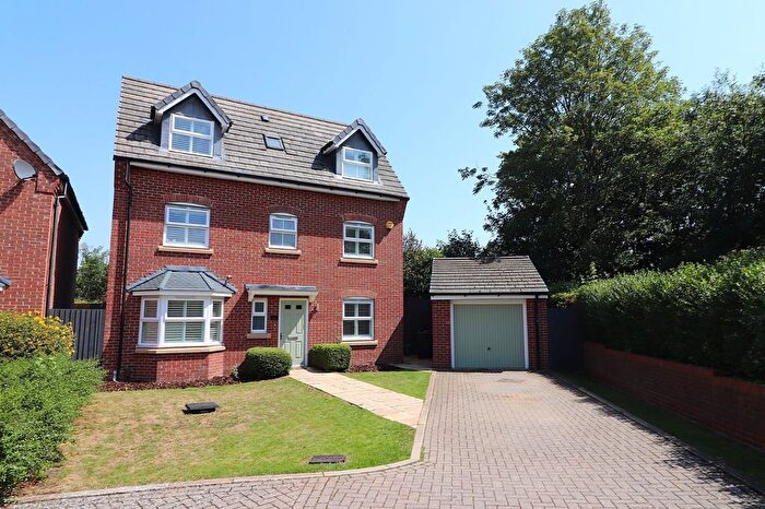 4 Bedroom Detached House For Sale In Vincent Mews, Stevenage, Hertfordshire, SG1