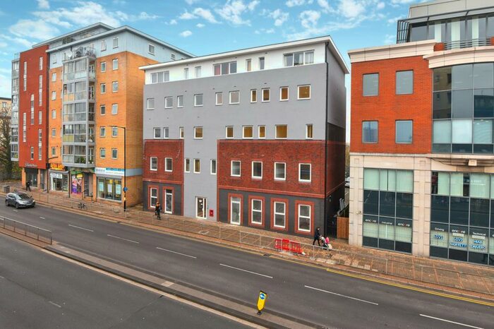 1 Bedroom Apartment To Rent In High Street, Slough, SL1