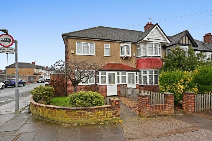 2 Bedroom End Of Terrace House For Sale In Victoria Road, Ruislip, HA4