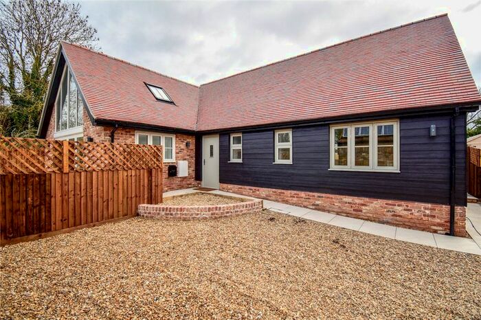 3 Bedroom Bungalow For Sale In Horseware, Over, Cambridge, CB24