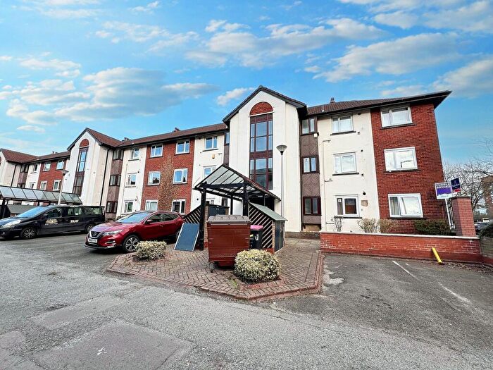 2 Bedroom Flat For Sale In Canterbury Gardens, Squires Court, M5