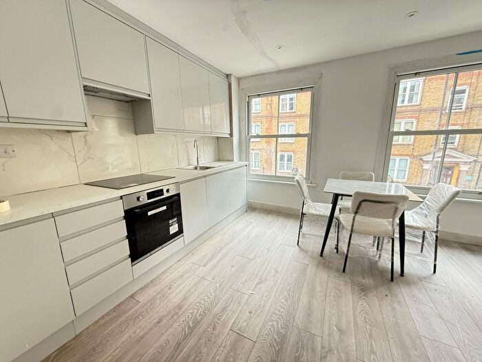 4 Bedroom Maisonette To Rent In Kentish Town Road, London, NW1