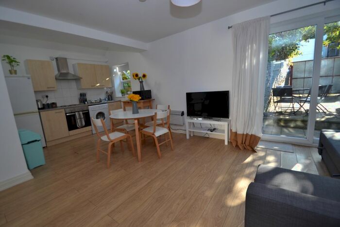 1 Bedroom Semi-Detached House To Rent In Marlborough Road, Roath, Cardiff, CF23