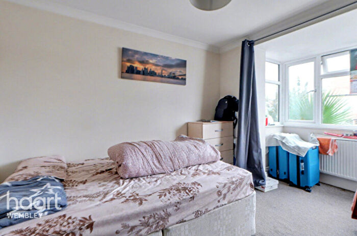 3 Bedroom Semi-Detached House For Sale In Sudbury, HA0