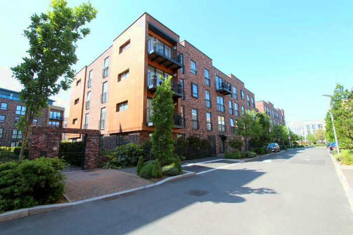 1 Bedroom Apartment To Rent In Madeleine Court, Letchworth Road, Stanmore, HA7