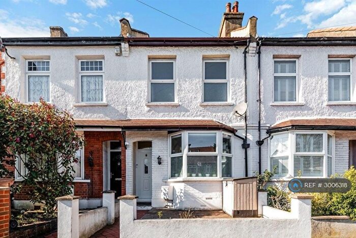 3 Bedroom Terraced House To Rent In Benhill Road, Sutton, SM1