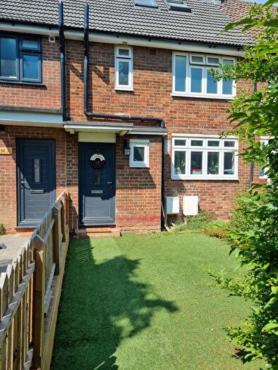 4 Bedroom Terraced House To Rent In Keir Hardie Way, Barking, IG11