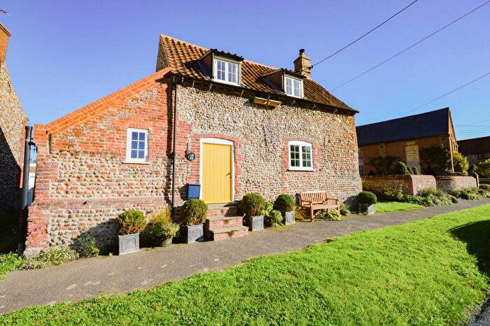 2 Bedroom Cottage To Rent In Binham, NR21