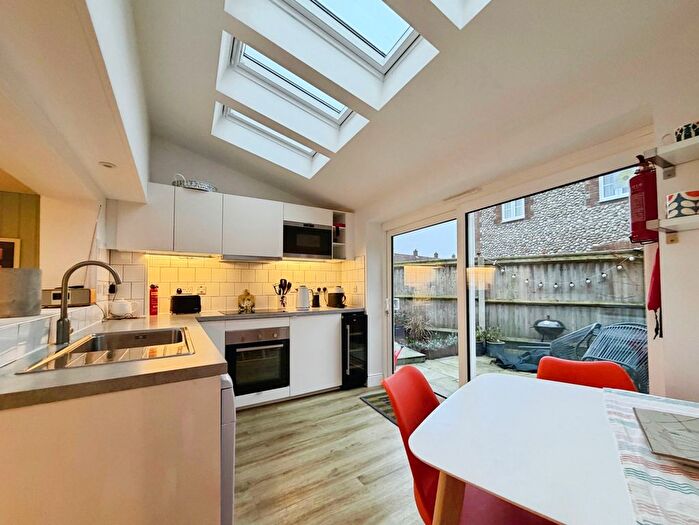 2 Bedroom Cottage To Rent In Fakenham Road, King's Lynn, PE31