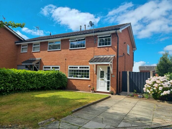 3 Bedroom Semi-Detached House To Rent In Stonecrop Close, Beechwood, Runcorn, WA7