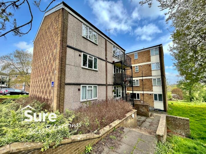 1 Bedroom Flat To Rent In Wood View, Hemel Hempstead, Hertfordshire, HP1