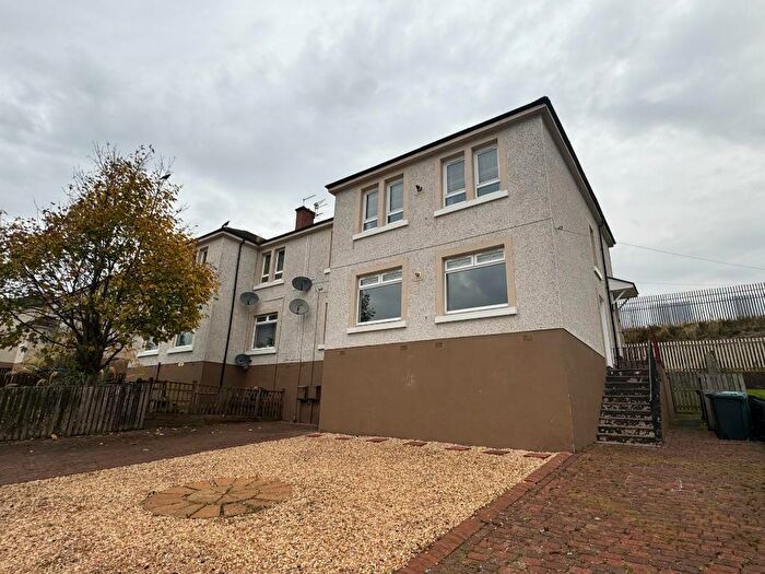 3 Bedroom Flat To Rent In Hamilton Drive, Airdrie, North Lanarkshire, ML6