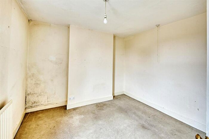 3 Bedroom Terraced House For Sale In The Green, Woodford, NN14