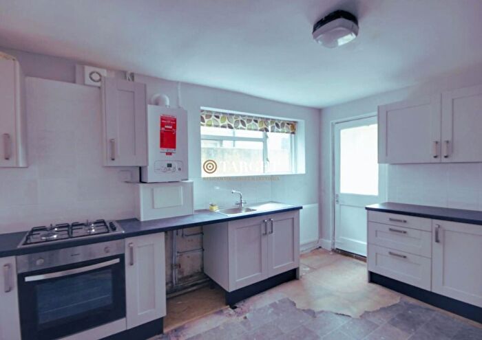 4 Bedroom Terraced House To Rent In Millais Road, London, E11