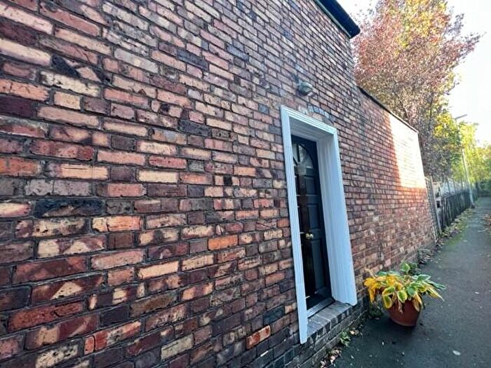 1 Bedroom Apartment To Rent In Tamworth Road, Amington, Tamworth, B77