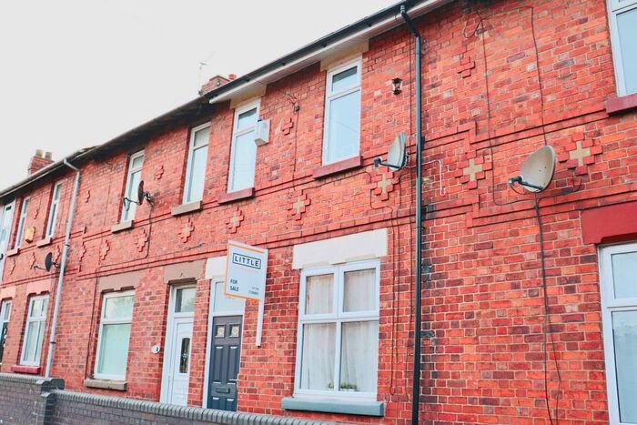 3 Bedroom Terraced House To Rent In Brynn Street, St. Helens, WA10