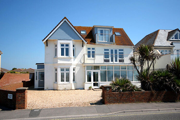 5 Bedroom Detached House For Sale In Hurst Road, Milford On Sea, SO41