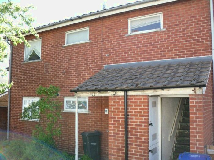 3 Bedroom Flat To Rent In St Matthews Road, Cape Hill, B66