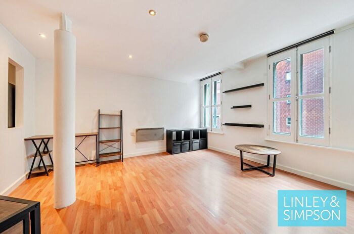 1 Bedroom Flat For Sale In New Station Street, Leeds, LS1