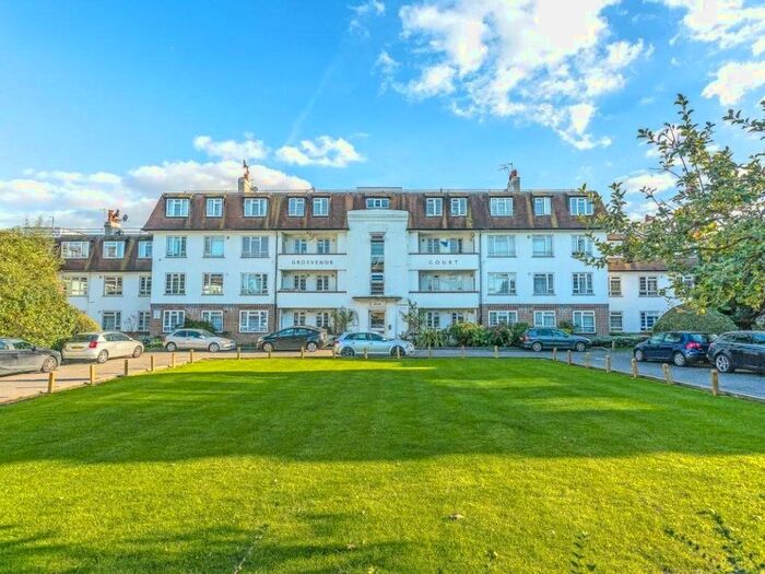 2 Bedroom Flat To Rent In London Road, Morden, SM4