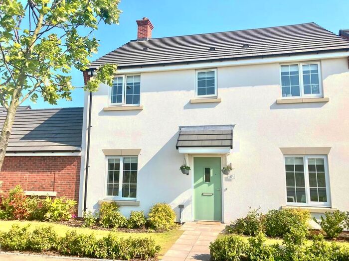 4 Bedroom Detached House For Sale In Cornflower Meadow, Coven, Wolverhampton, WV9