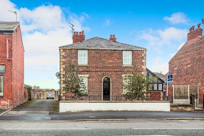 2 Bedroom Flat To Rent In Station Road, Bamber Bridge, Preston, Lancashire, PR5