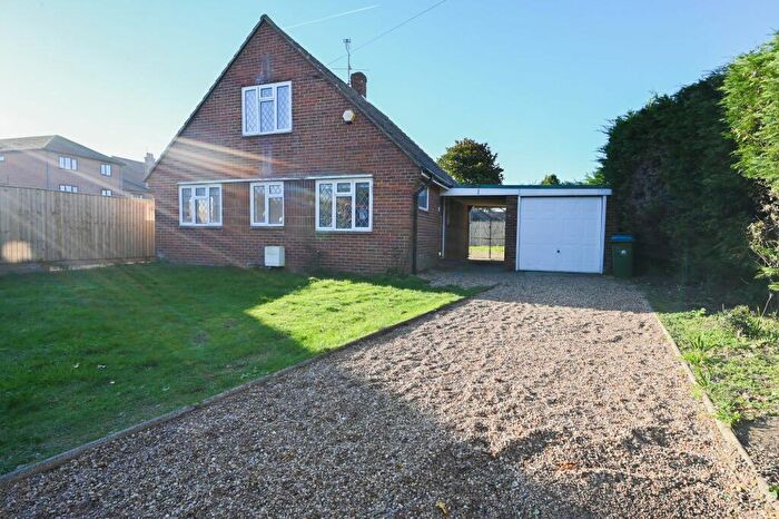 4 Bedroom Detached House To Rent In Harefield Road, Middleton-On-Sea, Bognor Regis, PO22