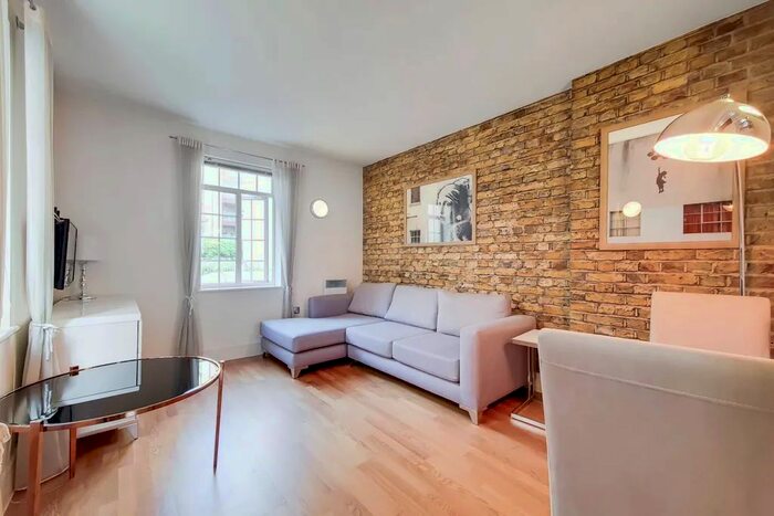 1 Bedroom Maisonette To Rent In Castlereagh Street, Marylebone, London, W1H