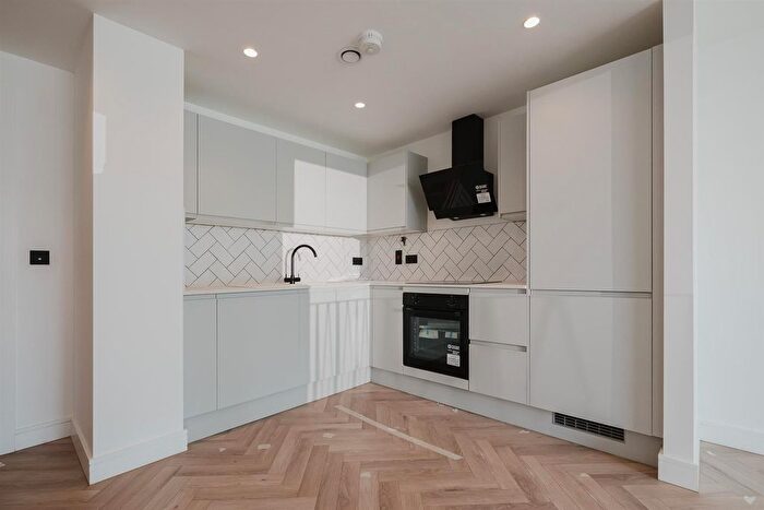 1 Bedroom Flat To Rent In Fairfax Road, Prestwich, M25