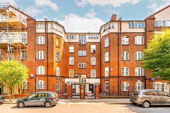 2 Bedroom Flat For Sale In Churchway, Bloomsbury, NW1