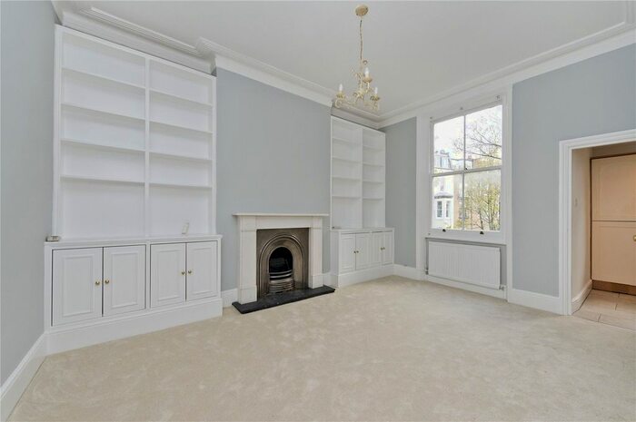 2 Bedroom Flat To Rent In Bolingbroke Road, Brook Green, London, Uk, W14