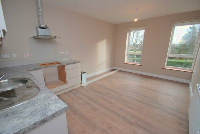 1 Bedroom Flat To Rent In Penn Grove, Norwich, NR3