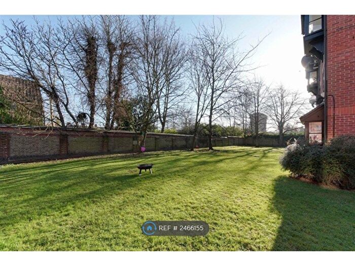 1 Bedroom Flat To Rent In Warwick Gardens, London, N4