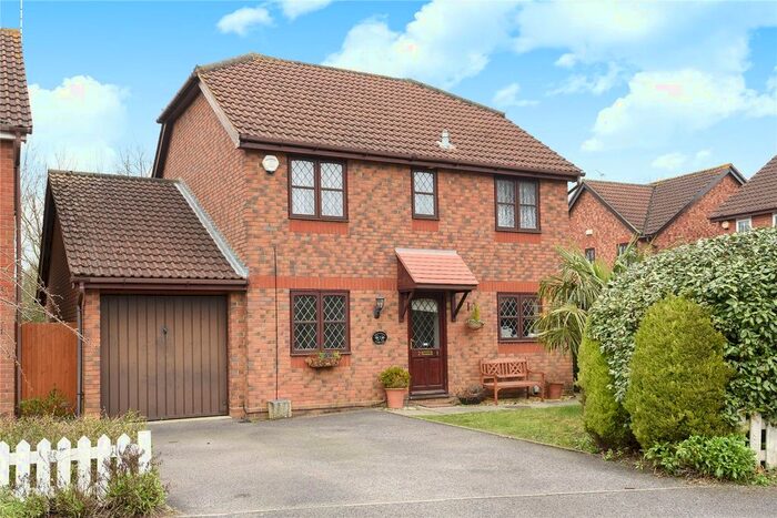 4 Bedroom Detached House To Rent In Hemmyng Corner, Warfield, Bracknell, Berkshire, RG42