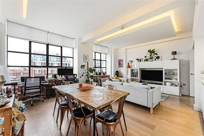 2 Bedroom Apartment To Rent In Chatham Place, London, E9