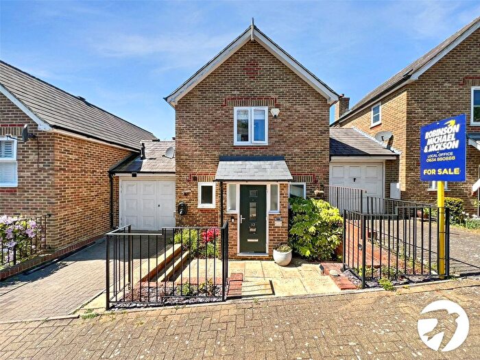 4 Bedroom Terraced House For Sale In Love Lane, Rochester, Kent, ME1