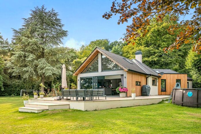 4 Bedroom Detached House For Sale In Haslemere Road, Brook, Godalming, GU8