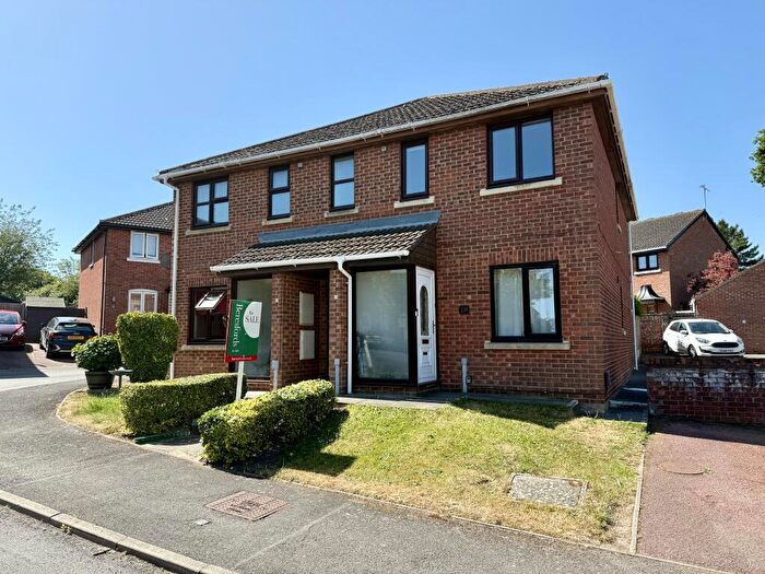 1 Bedroom Flat To Rent In Portman Drive, CM12
