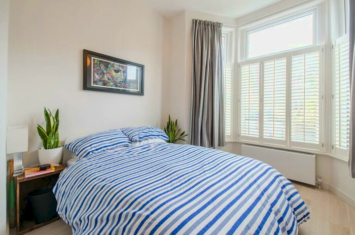 1 Bedroom Flat To Rent In Springbank Road, Lewisham, London, SE13