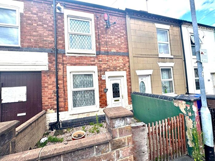 3 Bedroom Terraced House For Sale In Queen Street, Burton-on-Trent, DE14