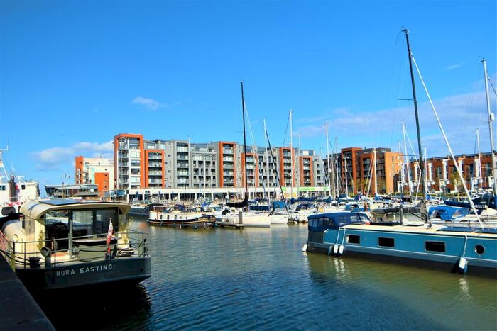1 Bedroom Flat For Sale In Newfoundland Way, Portishead, Bristol, BS20