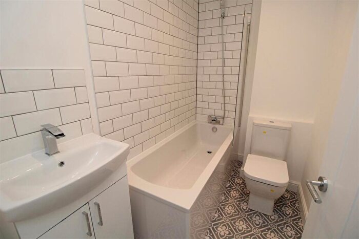 3 Bedroom Terraced House To Rent In Upper Arail Street, Six Bells, Abertillery, NP13