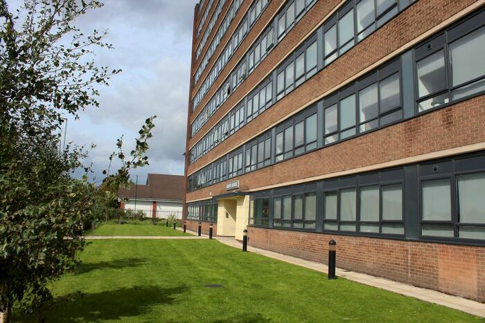 1 Bedroom Flat To Rent In Apartment, Grove House, Skerton Road, Manchester, M16