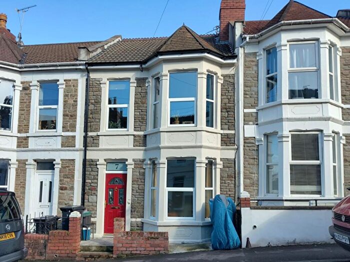 3 Bedroom House For Sale In Weight Road, Redfield, Bristol, BS5
