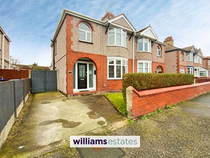 3 Bedroom House For Sale In Clifton Park Road, Rhyl, LL18