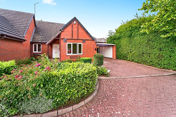 2 Bedroom Bungalow For Sale In Thornbridge Grove, Walsall Wood, Walsall, West Midlands, WS9