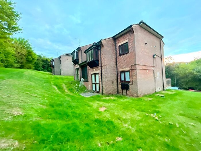 1 Bedroom Flat To Rent In Chairborough Road, Cressex Business Park, High Wycombe, HP12