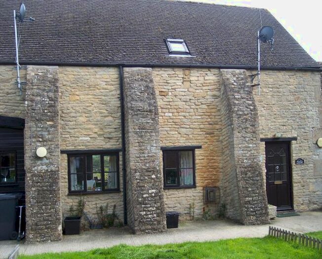 2 Bedroom Property To Rent In Milton Road, Shipton Under Wychwood, Oxon, OX7